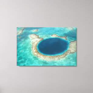 Luftansicht von Blue Hole, Segelboot verankert Leinwanddruck