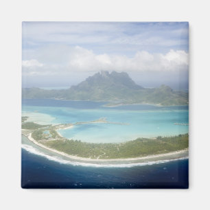 Luftaufnahme aus dem kleinen Flugzeug Bora Magnet