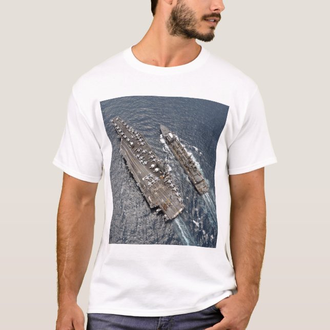 Luftaufnahme des Flugzeugträgers USS Ronald Reag T-Shirt (Vorderseite)