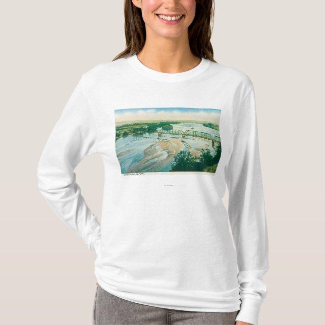 Luftaufnahme des Flusses und der Brücke T-Shirt (Vorderseite)