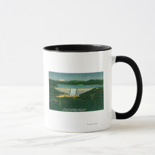 Luftaufnahme von Shasta Verdammung, See, Berg an Tasse