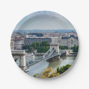 Luftbild der Kettenbrücke in Budapest, Ungarn Pappteller