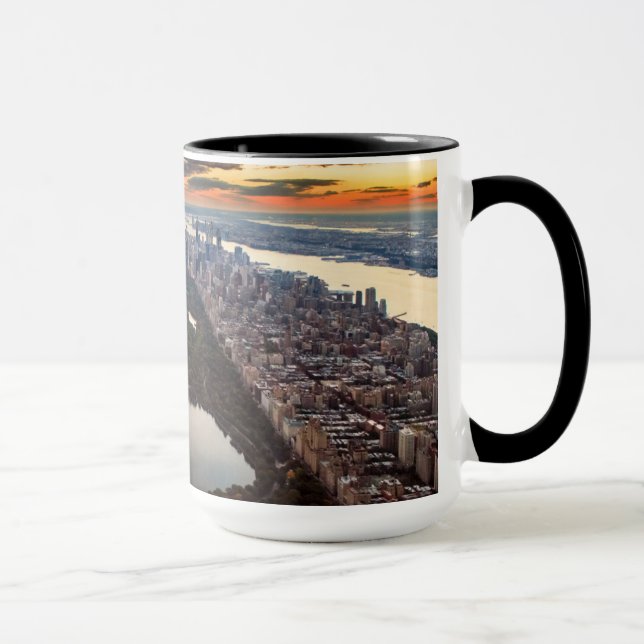 Luftbild des Central Park bei Sonnenuntergang Tasse (Rechts)