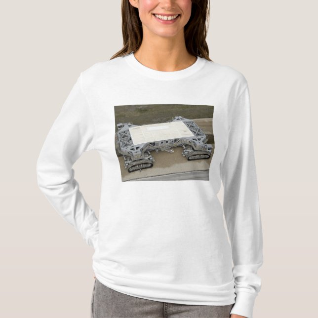 Luftbild des Raupentransporters T-Shirt (Vorderseite)