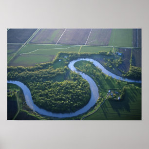 Luftbild des Roten Flusses im Norden Poster