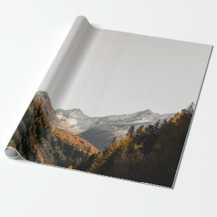 LUFTBILD EINER BERGUNTER WOLKIGEM HIMMEL GESCHENKPAPIER