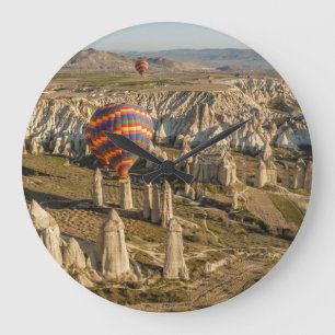 Luftbild von Heißluftballons, Kappadokien 2 Große Wanduhr