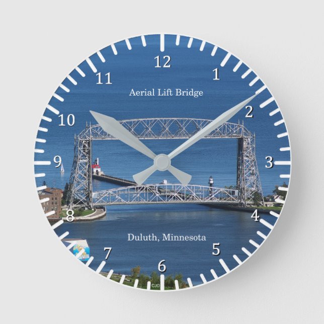 Luftbrücke Duluth Runde Wanduhr (Vorderseite)