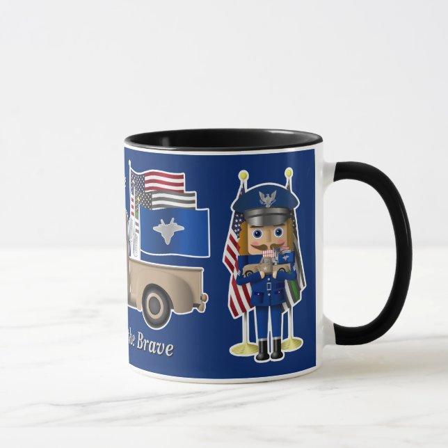 Luftwaffenernährstoff mit wenig Militärfahrzeug Tasse (Rechts)