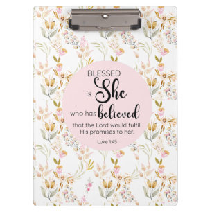 Luke 1:45 Gesegnet ist Sie Aquarell Rosa Blütenbra Klemmbrett