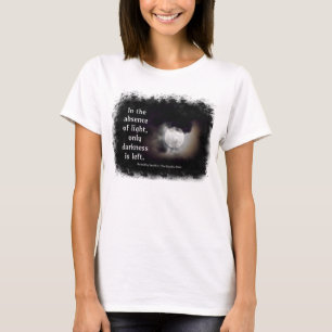 Lumière contre le T-shirt foncé de citation