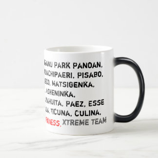 lumière dans la tasse d'obscurité