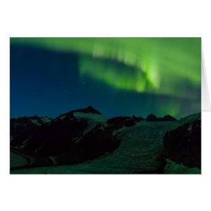 Lumières du nord sur le champ de glace de Juneau