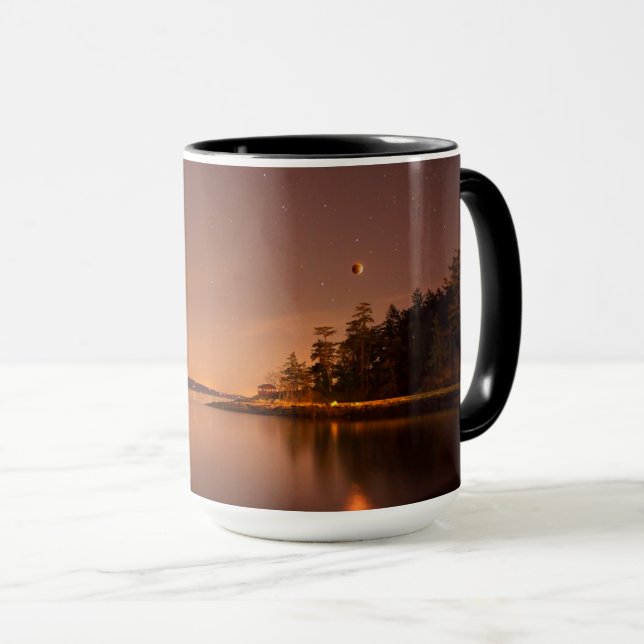 Lunar Eclipse | Victoria, British Columbia Tasse (VorderseiteRechts)