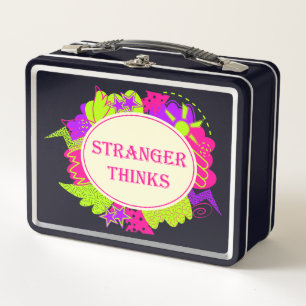 Lunch Box Étranger pense citation dans le style d'une émissi