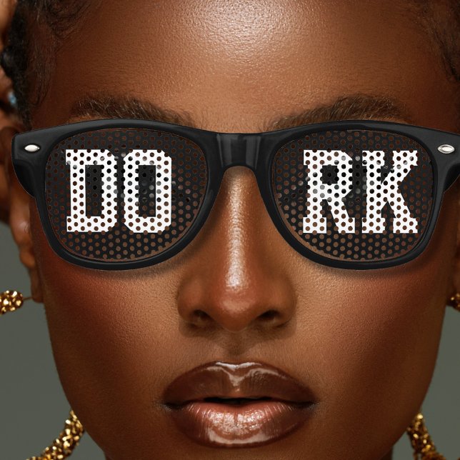 Lunettes De Fête Retro Black Dork Geek Loner (black retro sunglasses with bold letter text DORK)