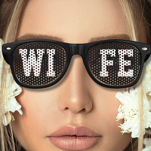 Lunettes De Fête Retro Fête de mariage d'une femme noire préférée (black retro wife sunglasses)