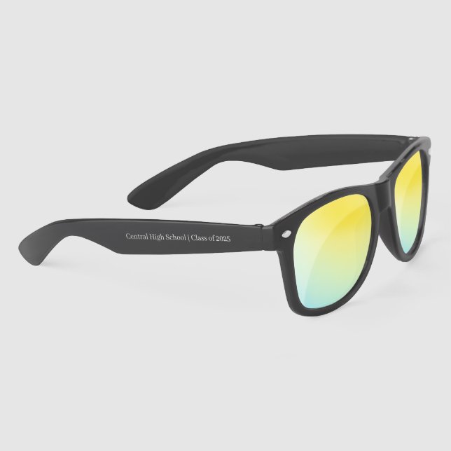 Lunettes De Soleil High School Graduation Photo Shoot (Droite)