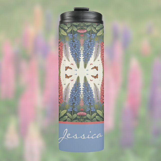 Lupine Blume in Butterfellen Vintag Monogramm Thermosbecher (Von Creator hochgeladen)