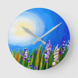 Lupins in a Grassy meadow Runde Wanduhr