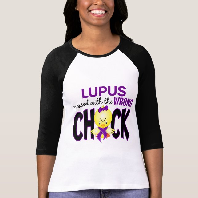Lupus verwirrt mit dem falschen Küken T-Shirt (Vorderseite)