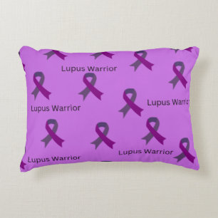 Lupus Warrior Großes Bewusstsein Geschenk Dekokissen