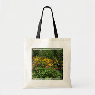 Lush Green Garden Tragetasche