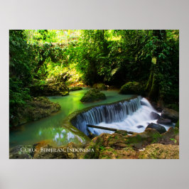 Lush Green Waterfall Reiseziel Indonesien Poster