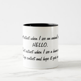 Lustig sagen Sie hallo zu den Tieren, vermeiden Zweifarbige Tasse