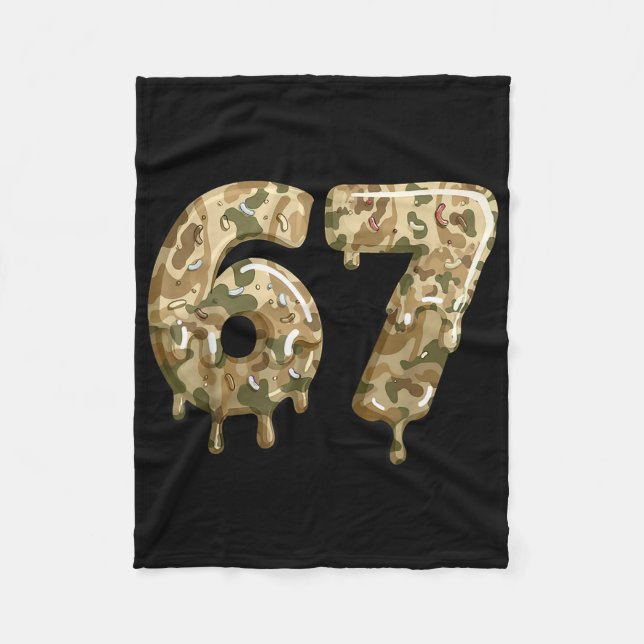 Lustige 67 Camo Drip Meme Six Seven Alpha Slang  Fleecedecke (Vorderseite)