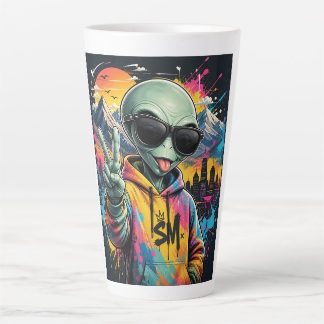 Lustige Alien-Vibes Milchtasse (Vorderseite)