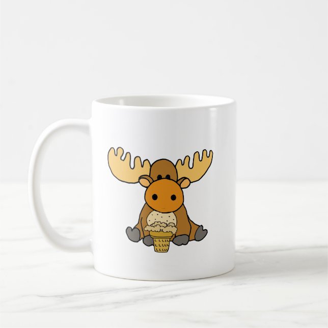 Lustige Baby-Elche, die Eiscreme essen Kaffeetasse (Links)