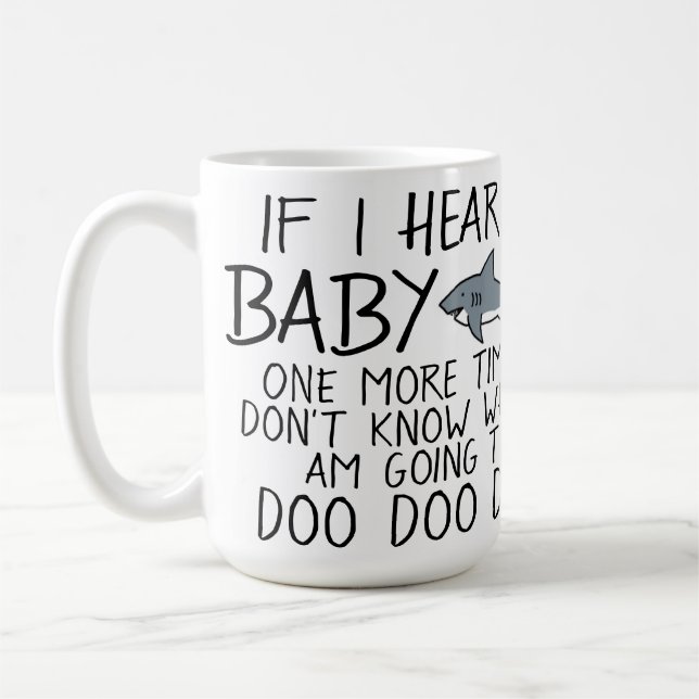 Lustige Baby-Haifisch-Mama-Tasse Kaffeetasse (Links)