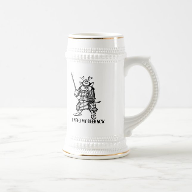 Lustige Bier-Tasse des Samurais Bierglas (Rechts)