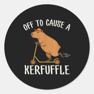 Lustige Capybara macht sich auf, um ein Durcheinan Runder Aufkleber