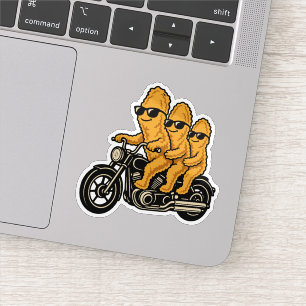 Lustige Chicken Nuggets fahren auf einem Motorrad Aufkleber