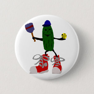 Lustige Essiggurke, die Pickleball und Paddel häl Button