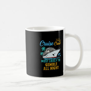 Lustige Familien-Kreuzfahrt-Crew, die wahrscheinli Kaffeetasse