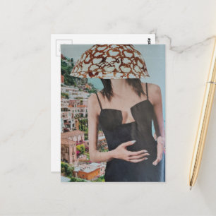 Lustige Frau mit Schüssel auf dem Kopf surrealer C Postkarte