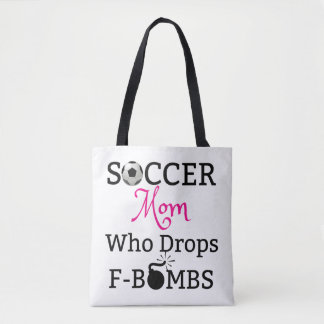 Lustige Fußball-Mama, die F-Bomben fallenläßt Tasche