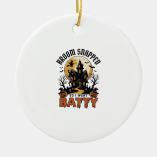 Lustige Hexe Halloween Spukhaus Batty Grafik Keramik Ornament
