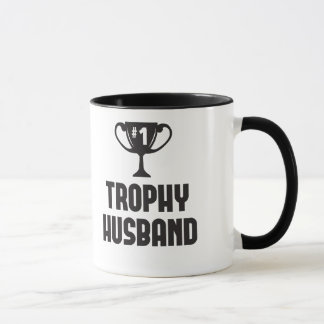 Lustige Hochzeit des Trophäeehemanns u. Tasse