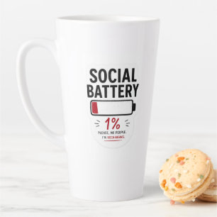 Lustige Introvertierten-Latte-Tasse   Soziale Batt Milchtasse