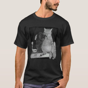 Lustige Katze raucht Zigarette Katzenliebhaber Mem T-Shirt