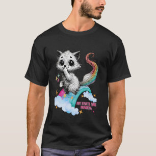 Lustige Katzenkarikatur mit magischen Regenbogen-F T-Shirt