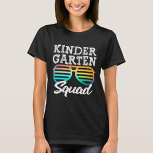 Lustige Kindergarten-Gruppe Sungles Lustige Kinder T-Shirt