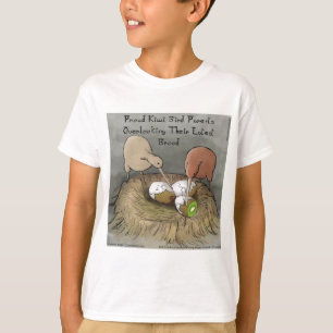 Lustige Kiwi-Vögel pflegen ihre Früchte T-Shirt