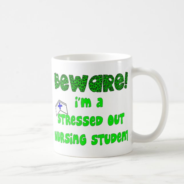 Lustige Krankenpflege-Studenten-T - Shirts und Kaffeetasse (Rechts)