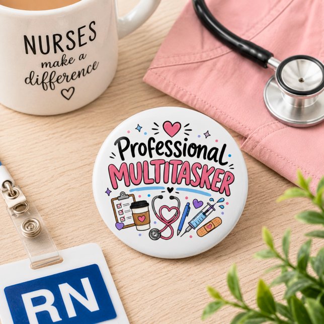Lustige Krankenschwester Professionelle Multitaske Button (Von Creator hochgeladen)