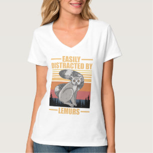 lustige Lemuren leicht von Lemuren abgelenkt T-Shirt